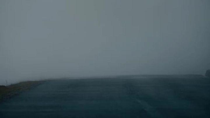 Превью промпта: Create a 30-second premium cinematic advertisement centered around a powerful heavy motorcycle and a…