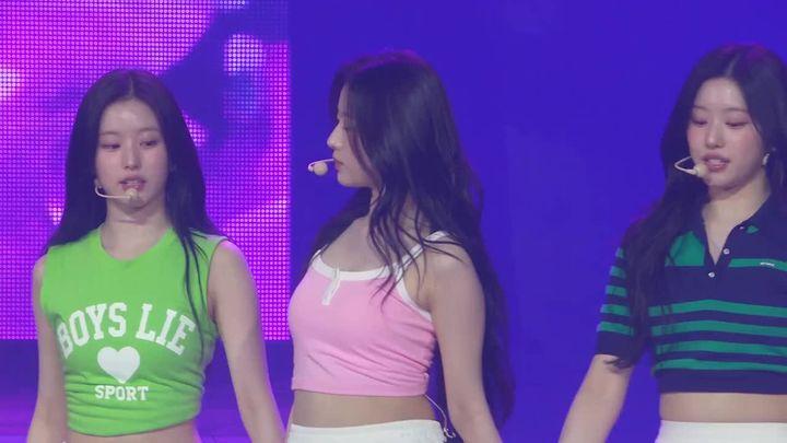 提示词预览: 充满活力的 K-pop 舞台表演