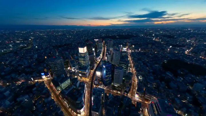 提示词预览: 东京街头风格旅行短片