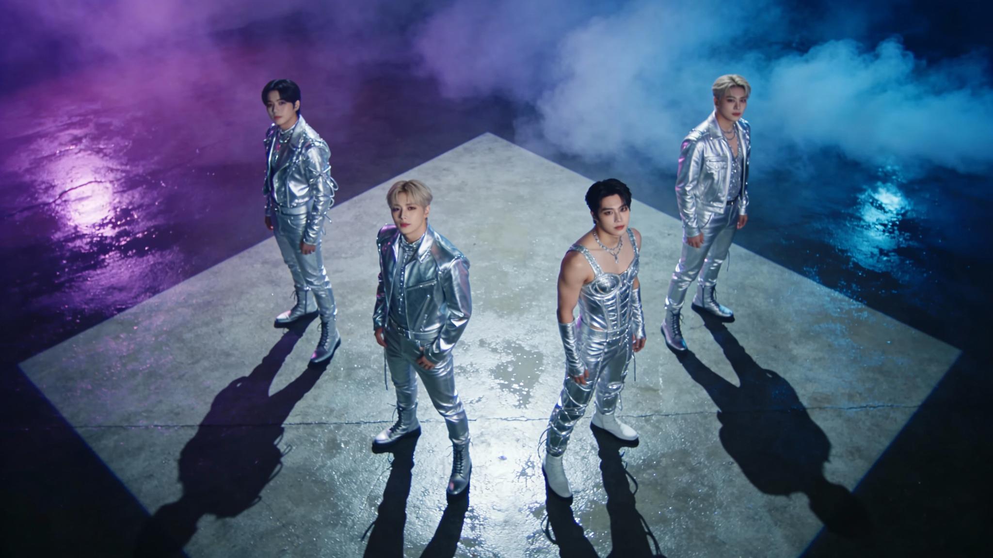 Prompt preview: Futuristic K-Pop Concept