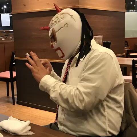프롬프트 미리보기: 말하는 Mask-kun 캐릭터