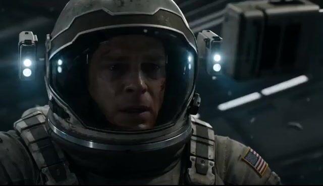 プロンプトのプレビュー: 宇宙飛行士のコズミックホラーな宇宙シーン