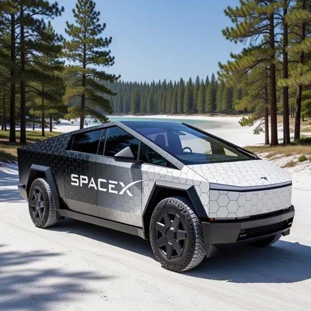 Prompt-Vorschau: Cybertruck mit SpaceX Starship Folierung