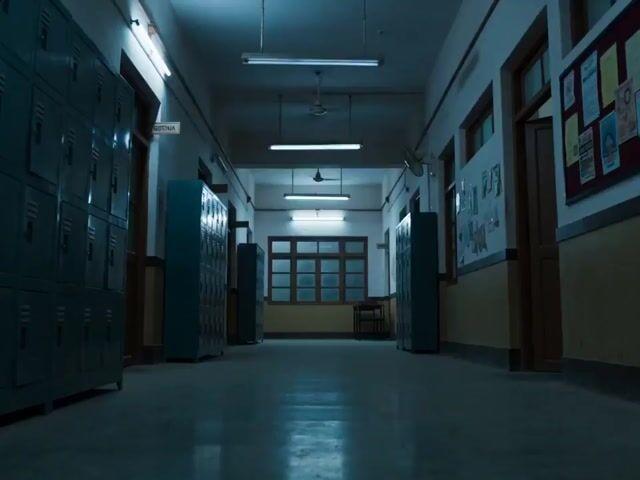 Pratinjau prompt: Indian School Creature Horror Story