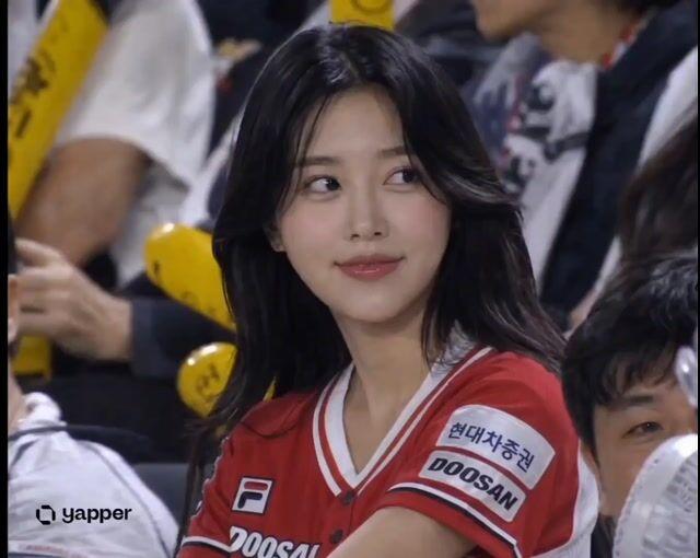 提示词预览: KBO 棒球转播叙事