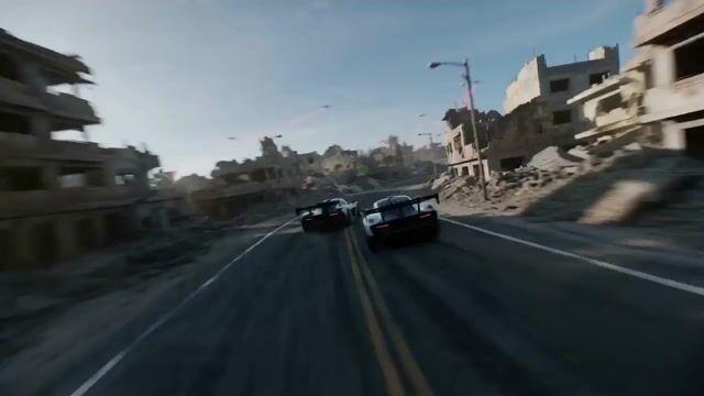 プロンプトのプレビュー: 終末都市を駆け抜ける FPV ドローンレースの追跡映像