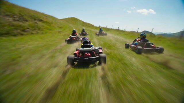 プロンプトのプレビュー: ロケット推進式ゴーカートレース