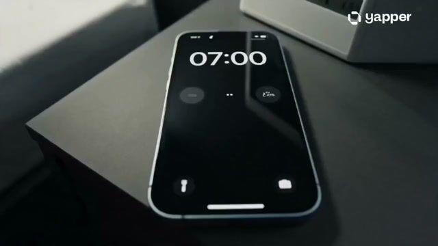 プロンプトのプレビュー: サッカーの試合日を追うシネマティックな POV Vlog