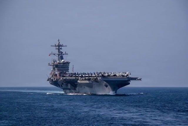 İstem önizlemesi: USS Abraham Lincoln, Arap Denizi'nde