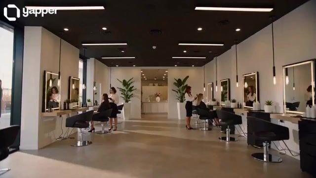 提示词预览: Elegant Beauty Parlour 商业广告
