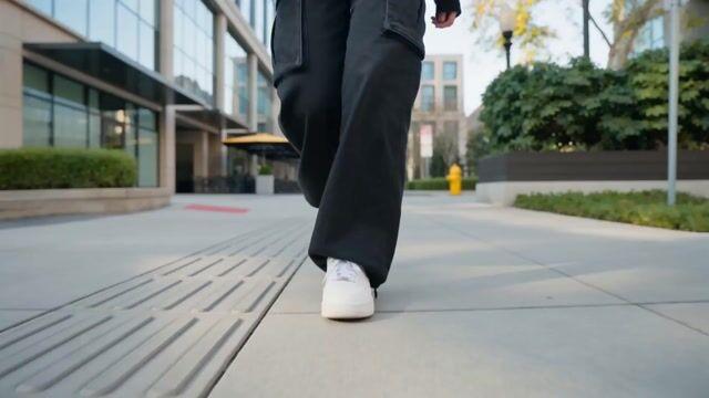 プロンプトのプレビュー: 視線連動型シミュレーション・レンダリング