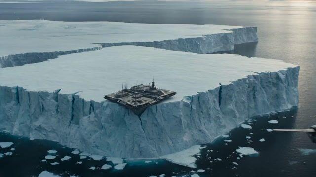 プロンプトのプレビュー: 氷山の軍事基地崩壊