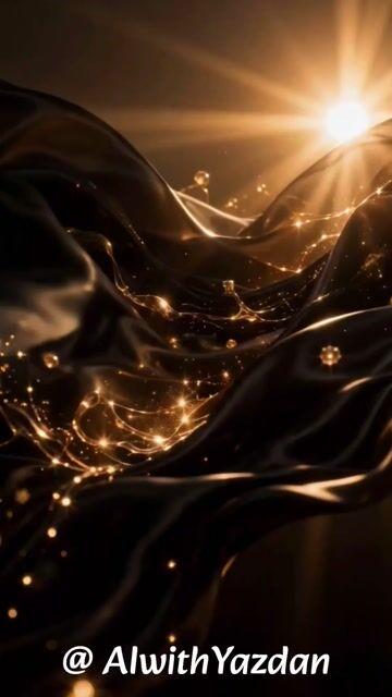 Pratinjau prompt: Premium Luxury Perfume Ad Sequence